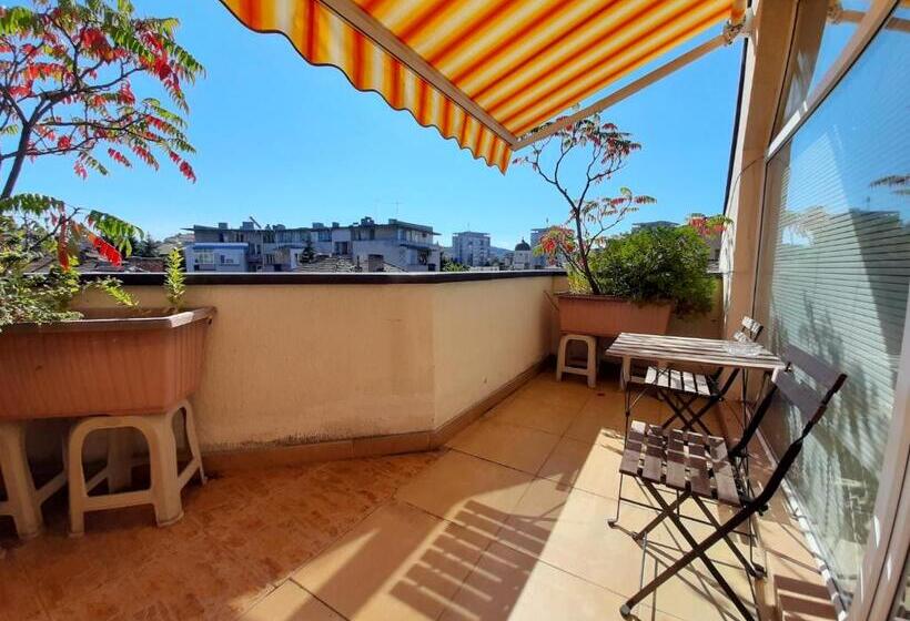 آپارتمان 1 خوابه با تراس, Guest House Diel