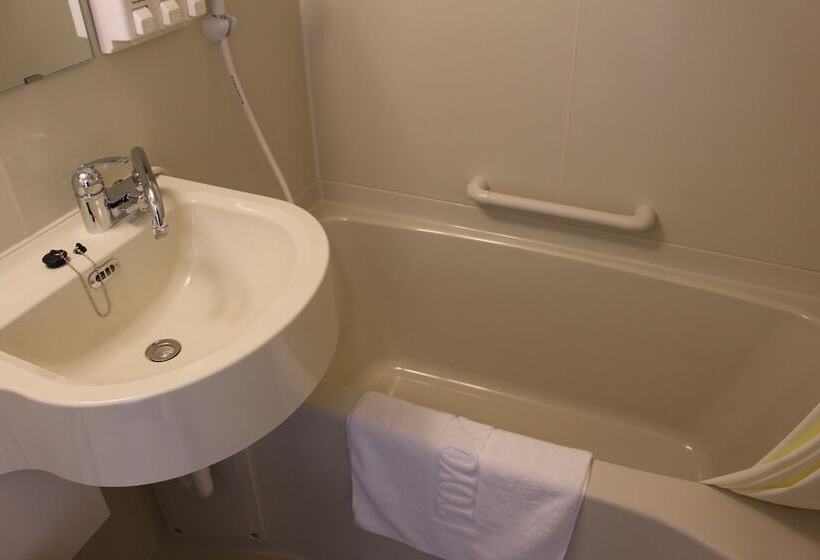 스탠다드 룸, Toyoko Inn Hiroshima-eki Shin-kansen-guchi