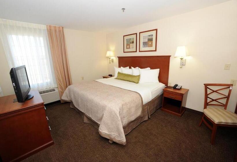 Люкс Адаптированный для Инвалидов, Candlewood Suites Radcliff   Fort Knox, An Ihg