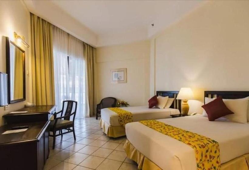 اتاق سوپریور, The Orient Star Resort Lumut