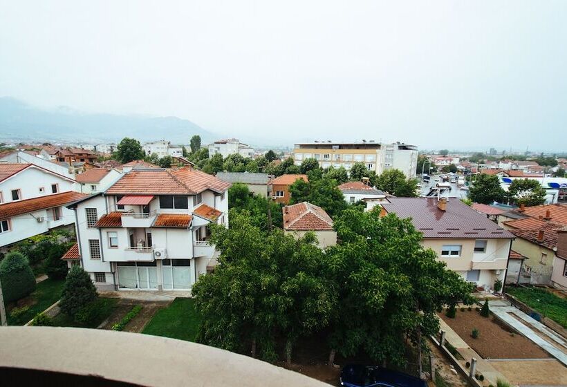 اتاق استاندارد چهارنفره با بالکن, Kristal Palas