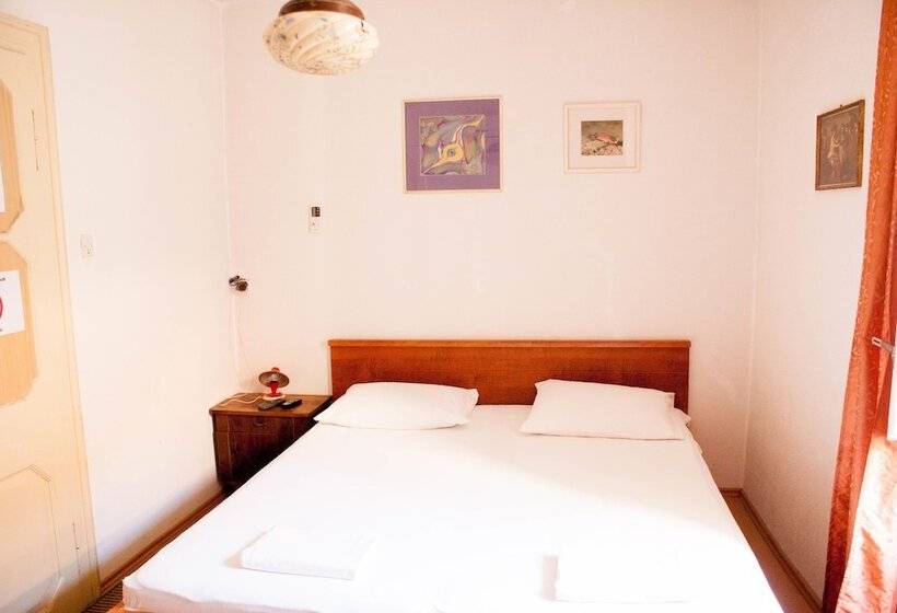 Номер Стандарт, Accommodation Old Town Vitaic