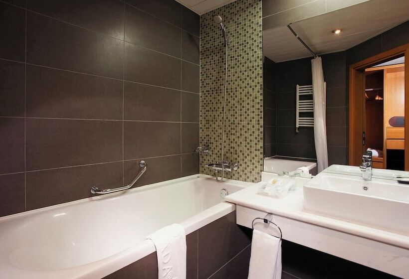 اتاق لوکس, Ramada Ulaanbaatar Citycenter