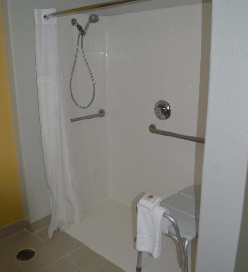 Номер Стандарт Кровать Кинг Адаптированный для Инвалидов, Comfort Inn & Suites Selma Near Randolph Afb