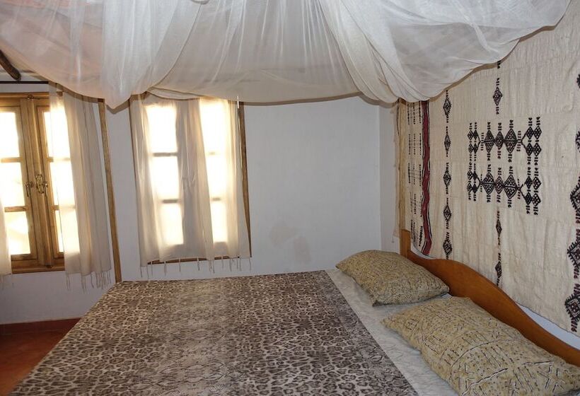 اتاق لوکس, Keur Marrakis