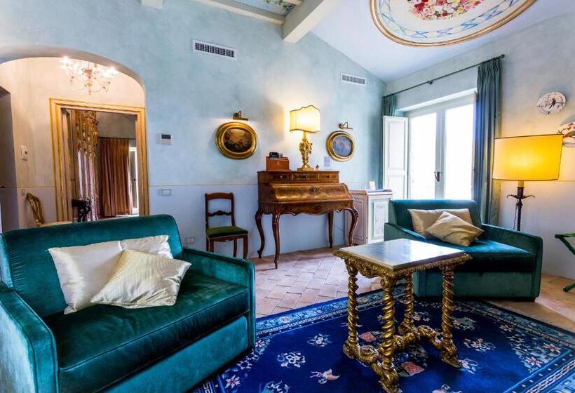 Люкс с Террасой, Tenuta Del Gallo