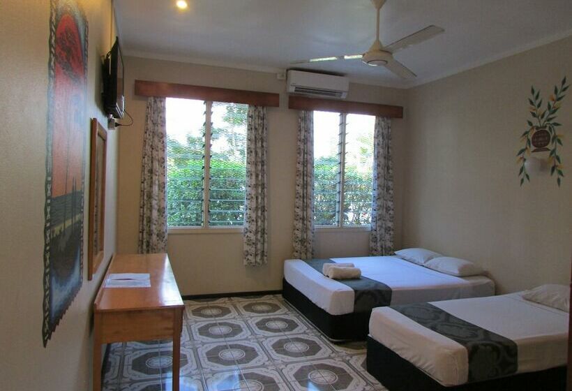 디럭스 룸, Wailoaloa Beach Resort Fiji