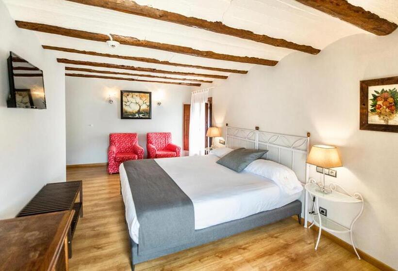Habitación Superior, La Fonda De La Estación