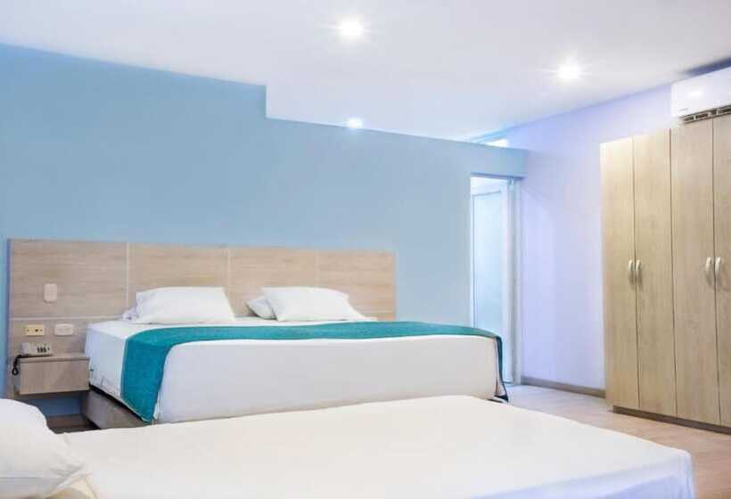 标准三人间, Santorini Casablanca