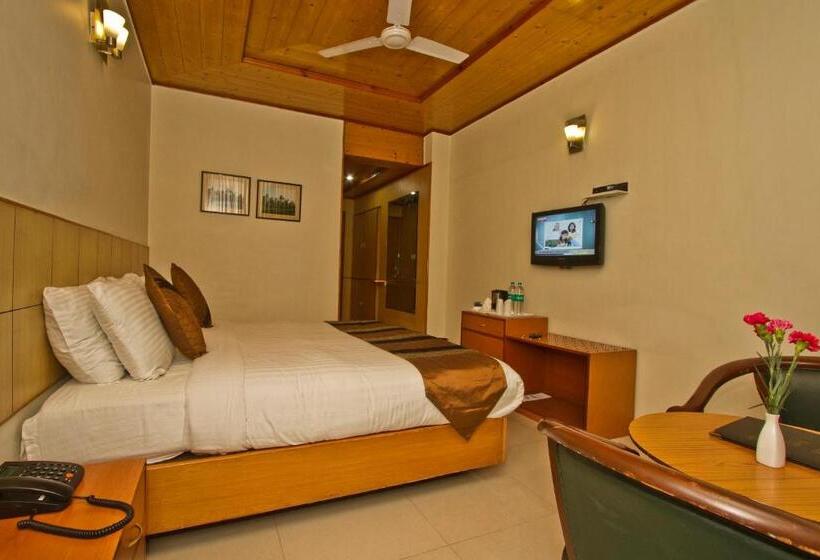 Номер Deluxe Кровать Кинг, Broadways Inn