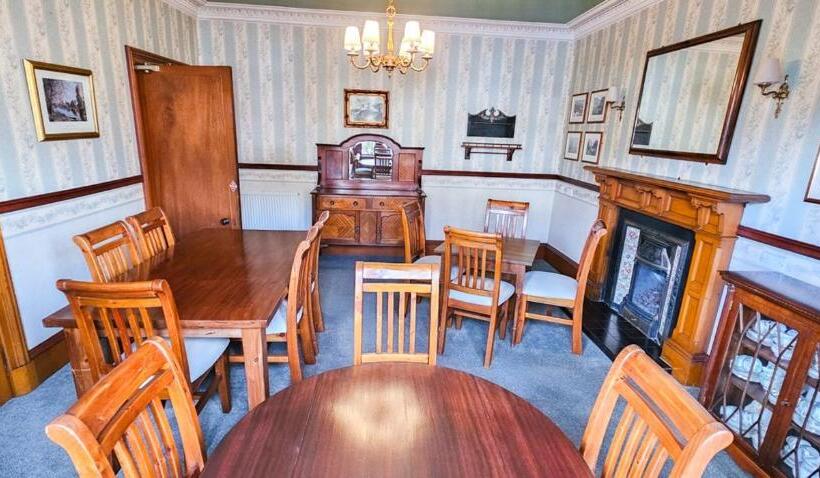 Номер Economy Индивидуальный, Mystayinn Melrose Villa