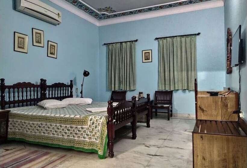 豪华房间, Anuraag Villa