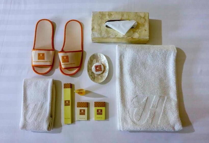 Номер Deluxe Вид на Горы, The Jayakarta Suites Komodo Flores
