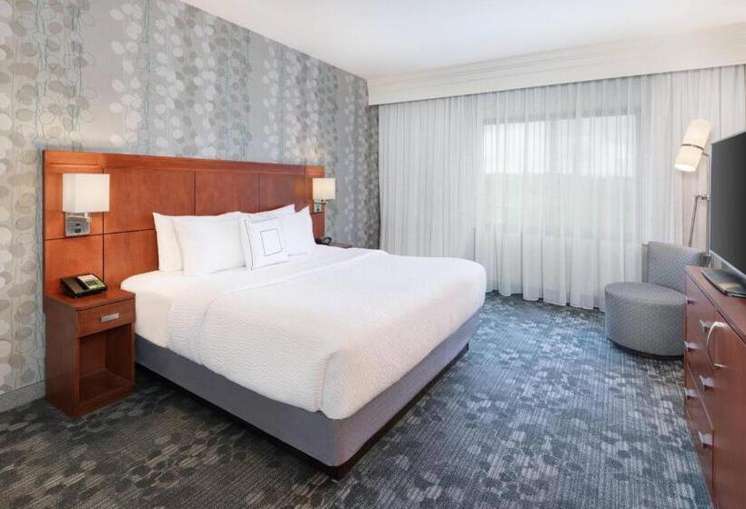 带大床的套房, Courtyard By Marriott Pittsburgh Washington Meadow Lands