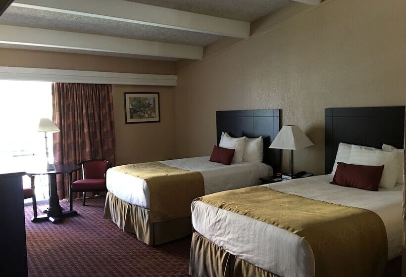 스탠다드 룸 더블 침대 2개, Travelodge By Wyndham Lakeland