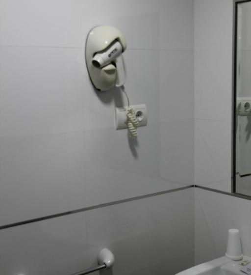 اتاق استاندارد یک نفره, Hostal Maribel