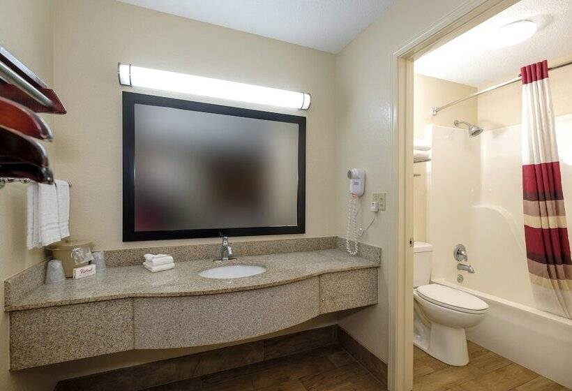 Номер Deluxe, Red Roof Inn Columbus, Ms