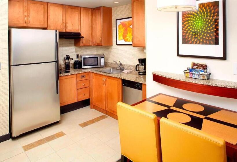 스탠다드 스튜디오, Residence Inn Columbus Downtown