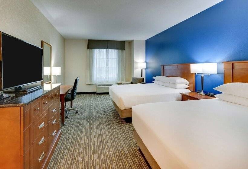 Люкс Адаптированный для Инвалидов, Drury Inn & Suites Sikeston
