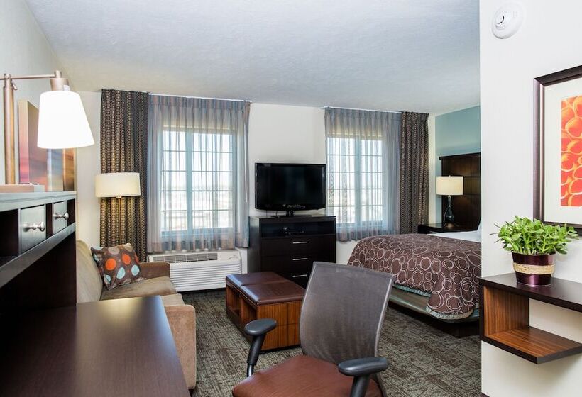 Люкс, Staybridge Suites Lincoln North East, An Ihg
