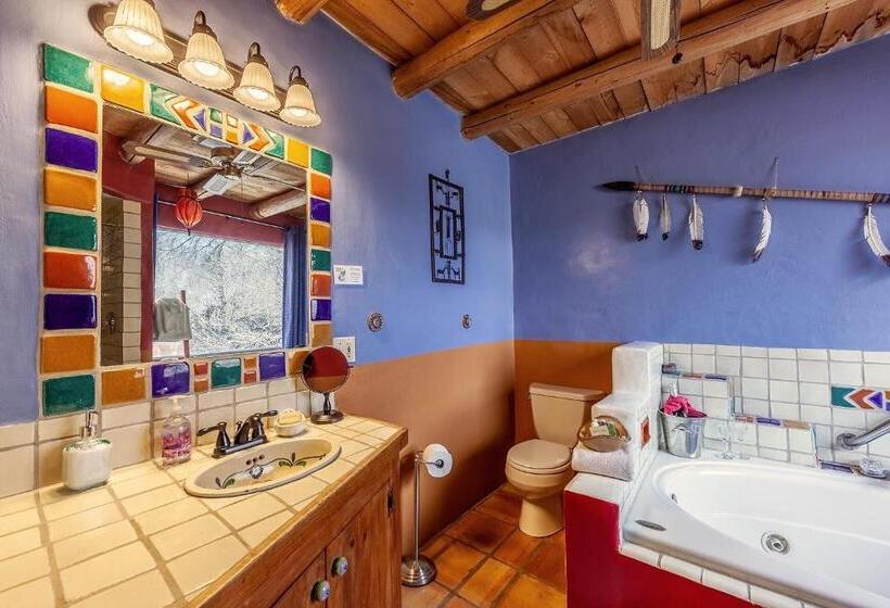 Номер Deluxe Кровать Кинг, Adobe And Pines Inn Bed And Breakfast