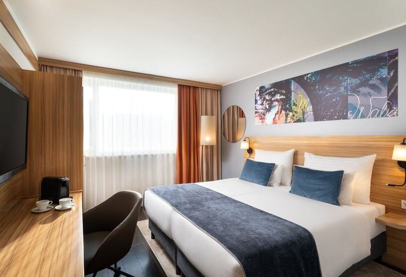 Номер бизнес-класса, Leonardo Hotel Vienna Schönbrunn