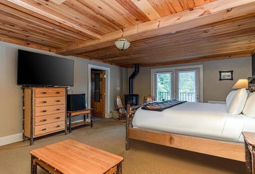 Номер Deluxe Кровать Кинг, The Alpine Lodge