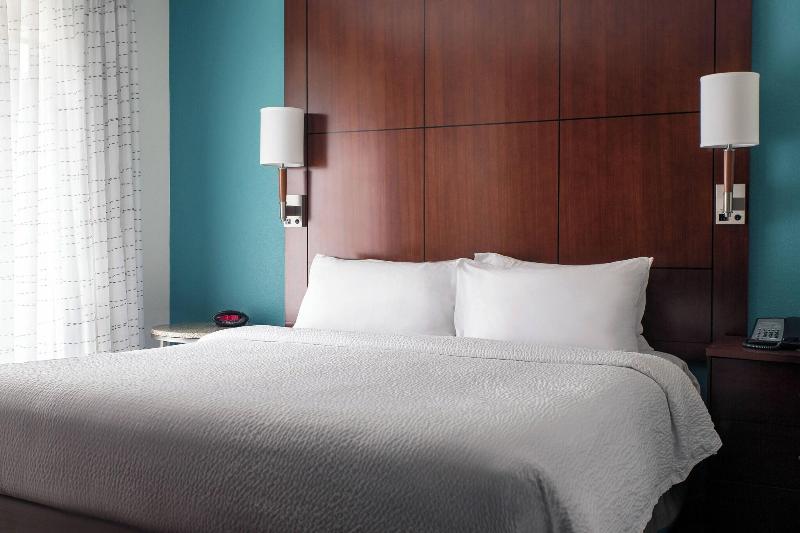 带大床的套房, Residence Inn San Diego Del Mar