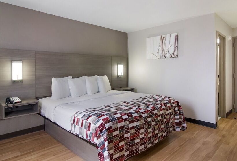 חדר דלוקס, Red Roof Inn & Suites Brunswick I95