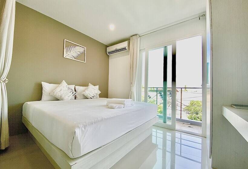 디럭스 룸, The Palms Residence   Sha Extra Plus