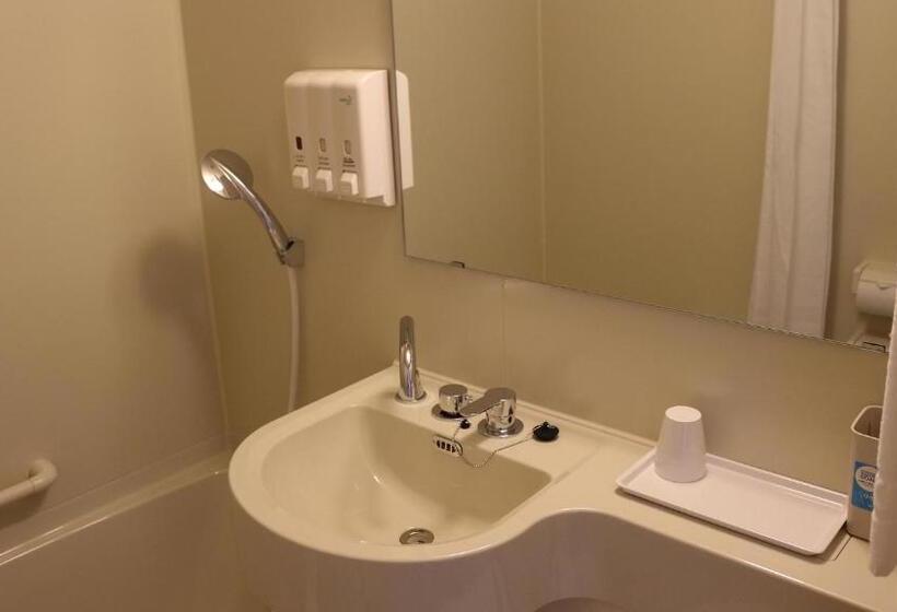 Cameră Standard, Toyoko Inn Saga Ekimae