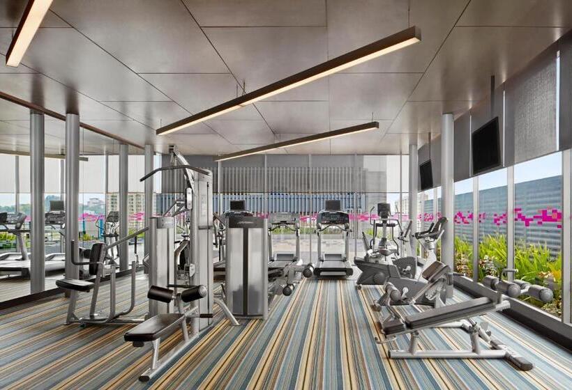 اتاق استاندارد با تخت دو نفره بزرگ, Aloft Kuala Lumpur Sentral