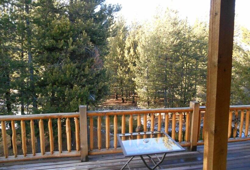 Студио Стандарт с Террасой, Diamondstone Guest Lodges