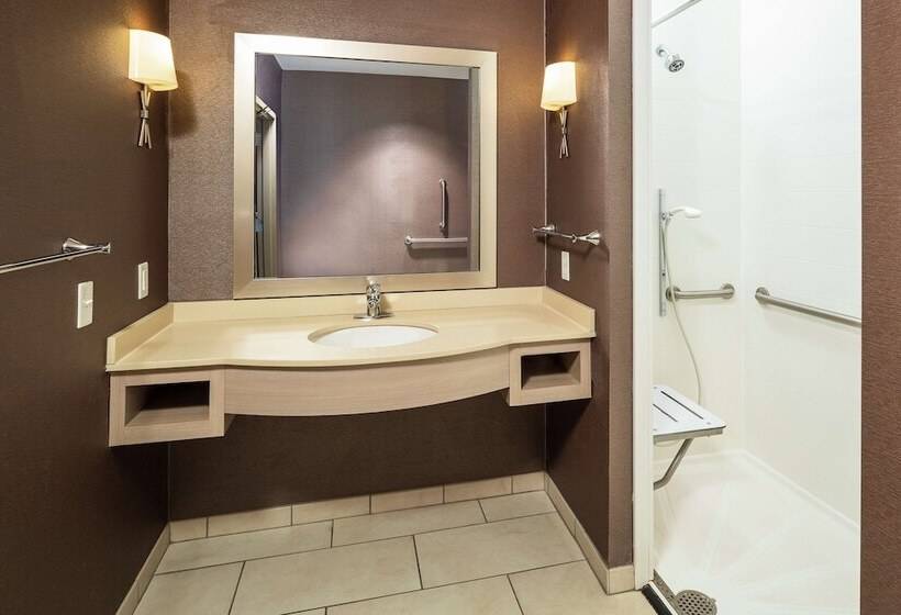 标准间带双人床, Hilton Garden Inn Sioux Falls Downtown
