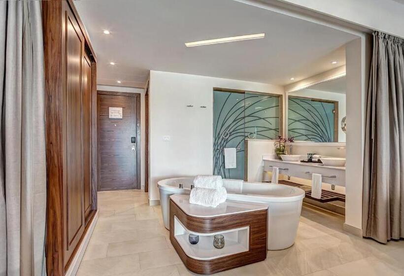 سوییت جونیور کلاب, Royalton Negril, An Autograph Collection All Inclusive Resort
