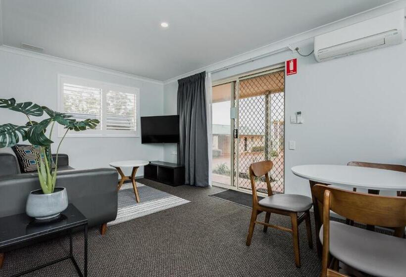 Апартаменты 2 Спальни, Quality Apartments Banksia Albany