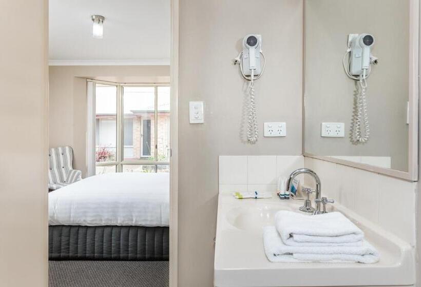 Апартаменты 3 Спальни, Quality Apartments Banksia Albany