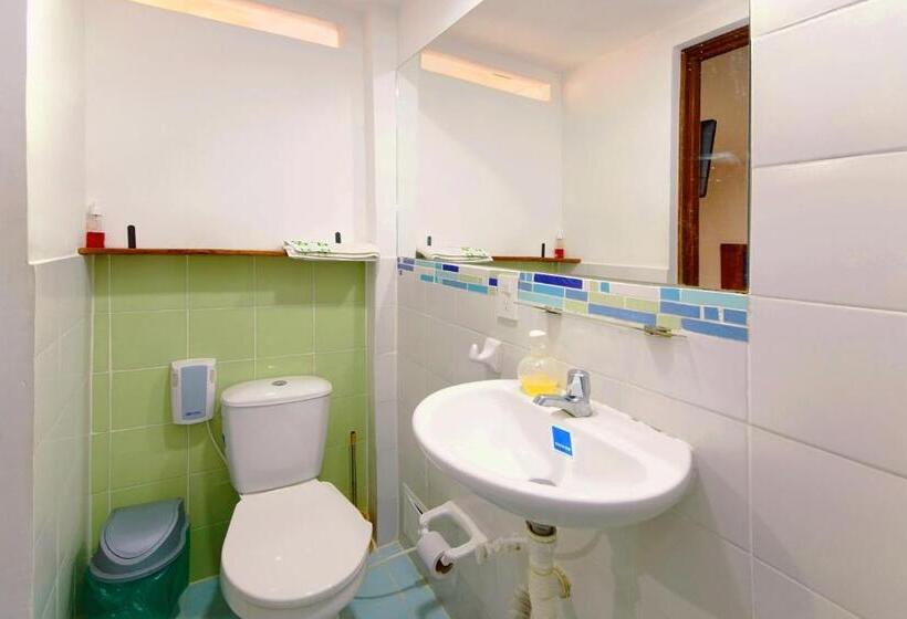 스탠다드 발코니 스튜디오, Ding Dong Hostel