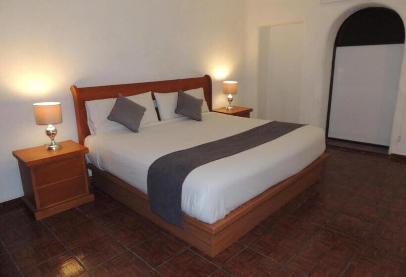 سوییت جونیور, Casa Tequis San Luis Potosi