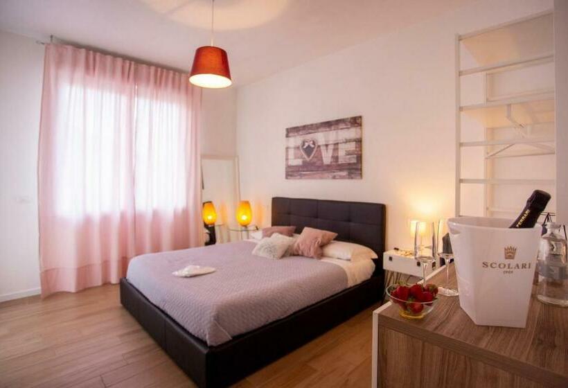 带阳台的豪华间, Bed And Breakfast Castello7