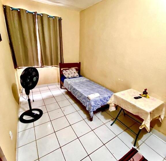 اتاق استاندارد یک نفره, Rioslz Hostel