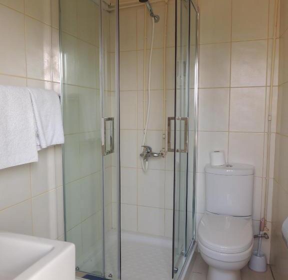 Chambre Standard, Delphi