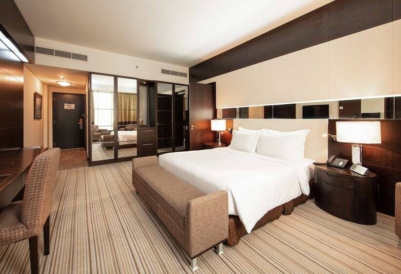 اتاق اجرایی, Radisson Blu Hotel, Doha