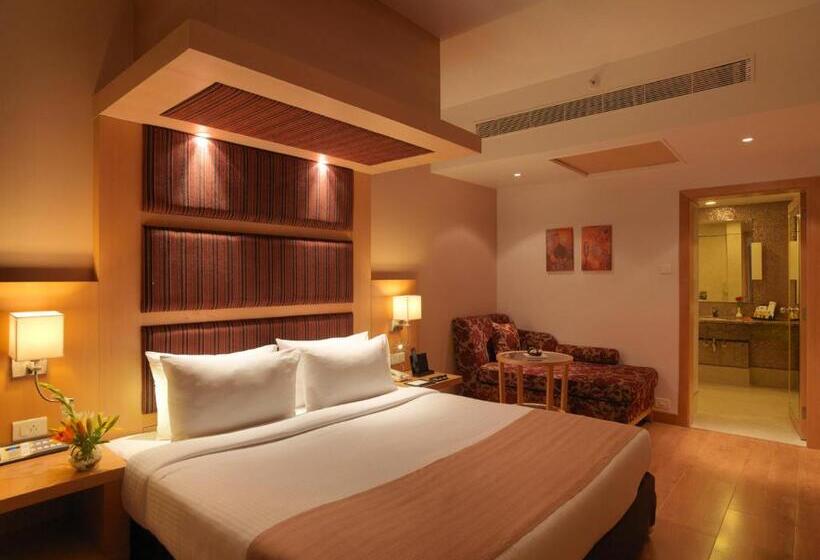سوییت جونیور کلاب, Mysore County Retreat