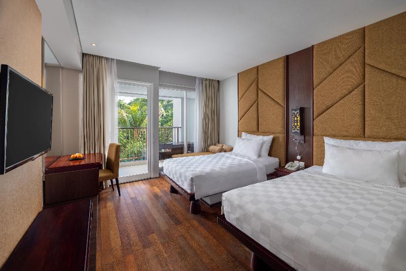 Номер Deluxe Вид на Бассейн, Sanur Resort Watujimbar