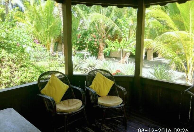 Семейный Номер Вид на Море, Sea World Club Beach Resort & Dive Center