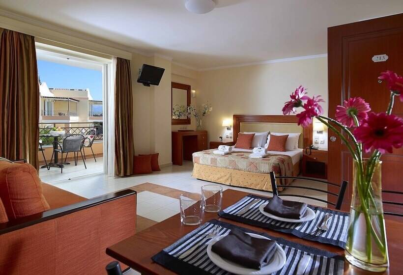 Студия Стандарт, Avantis Suites