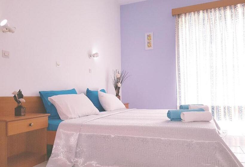 Студио Стандарт с Балконом, Pyrgos Hotel Apartments