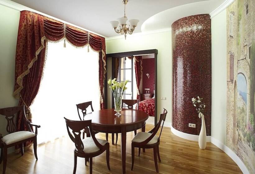 سوییت, Imperial Club Delux