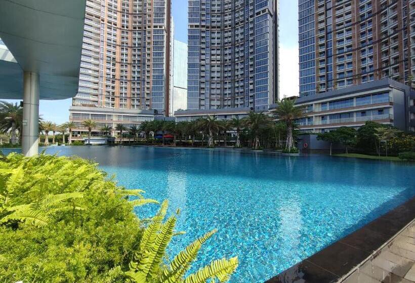 Appartement 1 Chambre Vue Mer, 2 Room 3beds Near Pik Avenue With Beautiful View